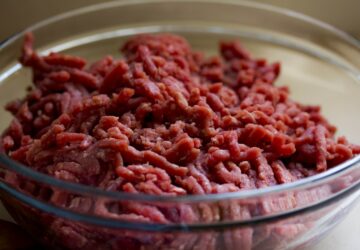 Grind Meat in Glass Bowl