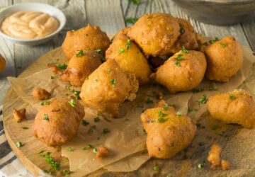 Homemade Deep Fried Hush Puppies